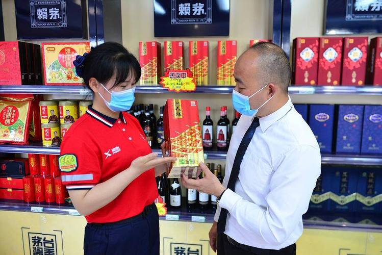 中石化南阳分公司开展易捷酒水节营销促百日竞赛提质增效
